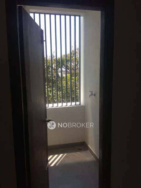 4+ BHK Flat For Sale  In Tejaswini Nagar