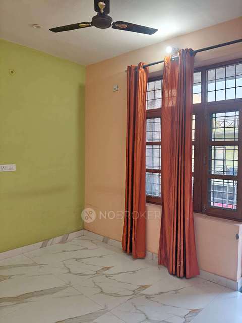1 BHK Flat for Rent  In Palam Vihar