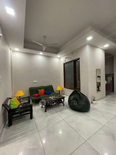 2 BHK Flat for Rent  In Sector 57
