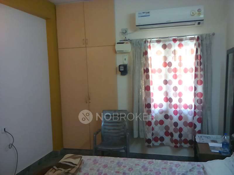 PG for Boys in  4bhk Single Room Available For Rent In   Nungambakkam 