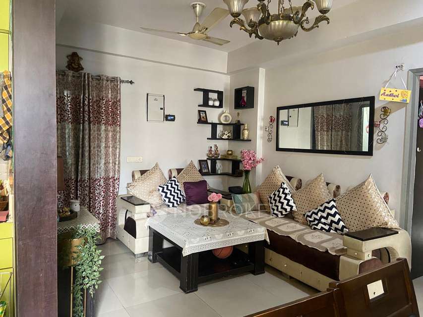 2 BHK Flat In Galaxy Vega Techzone-iv For Sale  In Roza Yakubpur