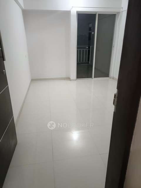 2 BHK Flat In Majestique Manhattan for Rent  In Wagholi, Pune