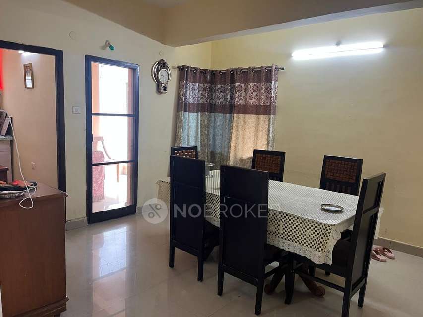 3 BHK Flat For Sale  In Santa Saket Colony