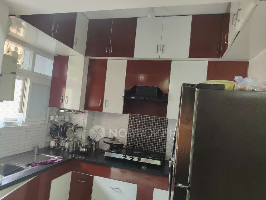 3 BHK Flat In Nirala Estate For Sale  In Techzone 4