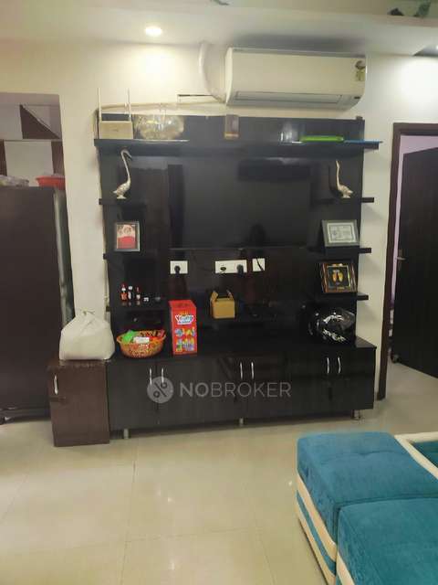 3 BHK Flat In Nirala Estate For Sale  In Techzone 4