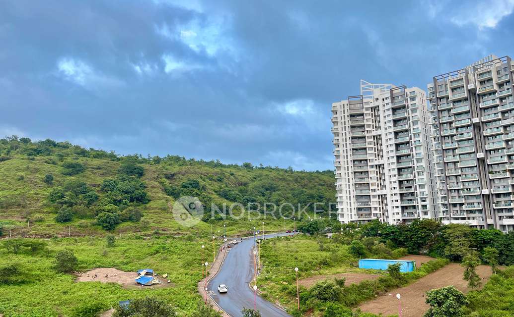 Single Room for Male In 2 BHK  In R D El Homes In Baner