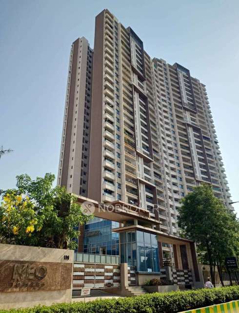 Single Room for Male In 2 BHK  In Amanora Neo Towers