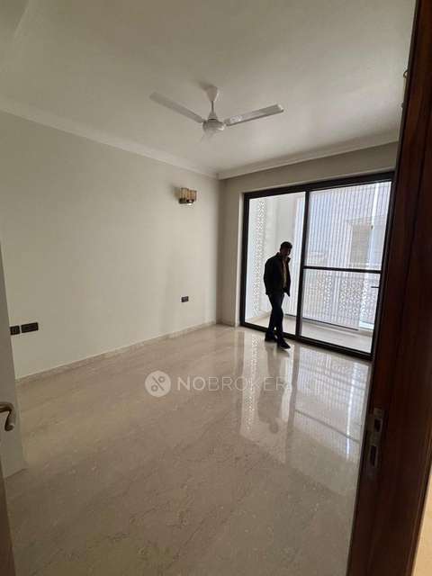 3 BHK Flat In Central Park Flower Valley for Rent  In Sector 33