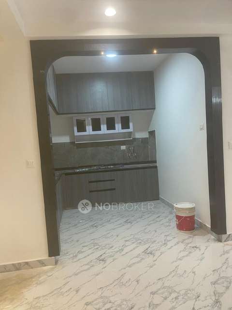 2 BHK Flat for Rent  In 578, 23th Rd B Main Rd