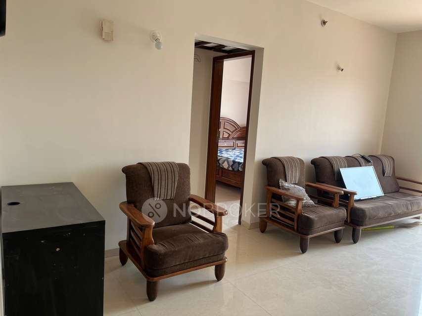 2 BHK Flat for Rent  In Kohinoor Grandeur