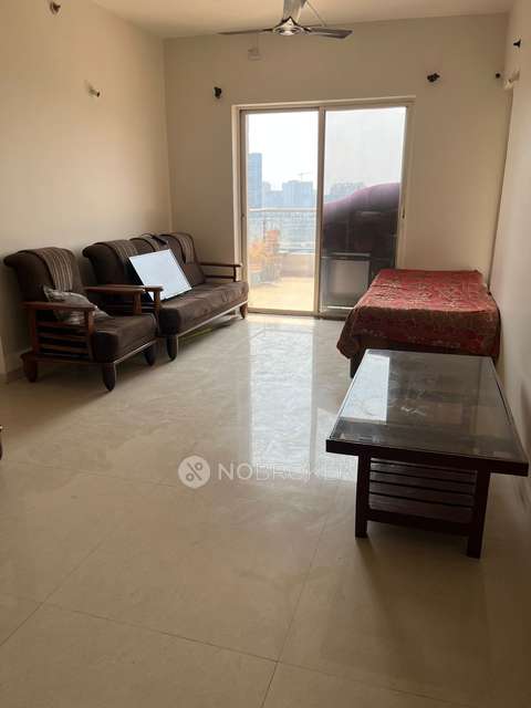 2 BHK Flat for Rent  In Kohinoor Grandeur