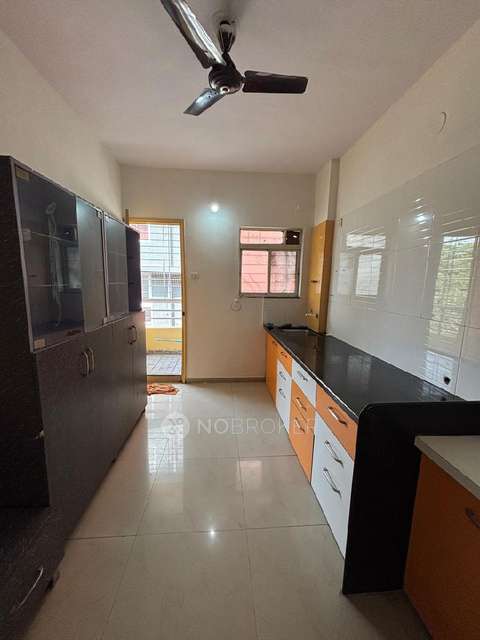 2 BHK Flat In Orchid Suvidha Building for Rent  In Akurdi, Pune