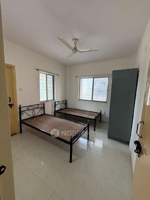 2 BHK Flat In Orchid Suvidha Building for Rent  In Akurdi, Pune