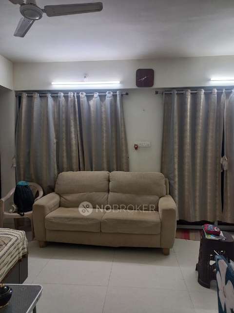 2 BHK Flat In Ravinanda Skylights for Rent  In Wagholi