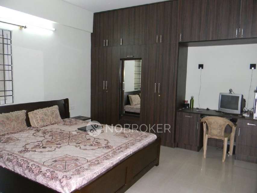 3 BHK Flat for Rent  In Pavani Parkwest Apartments