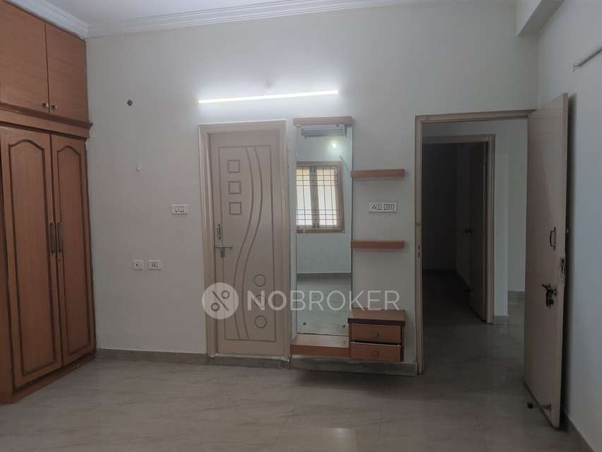 3 BHK Flat In Tulasi Garden Apartments for Rent In Manikonda