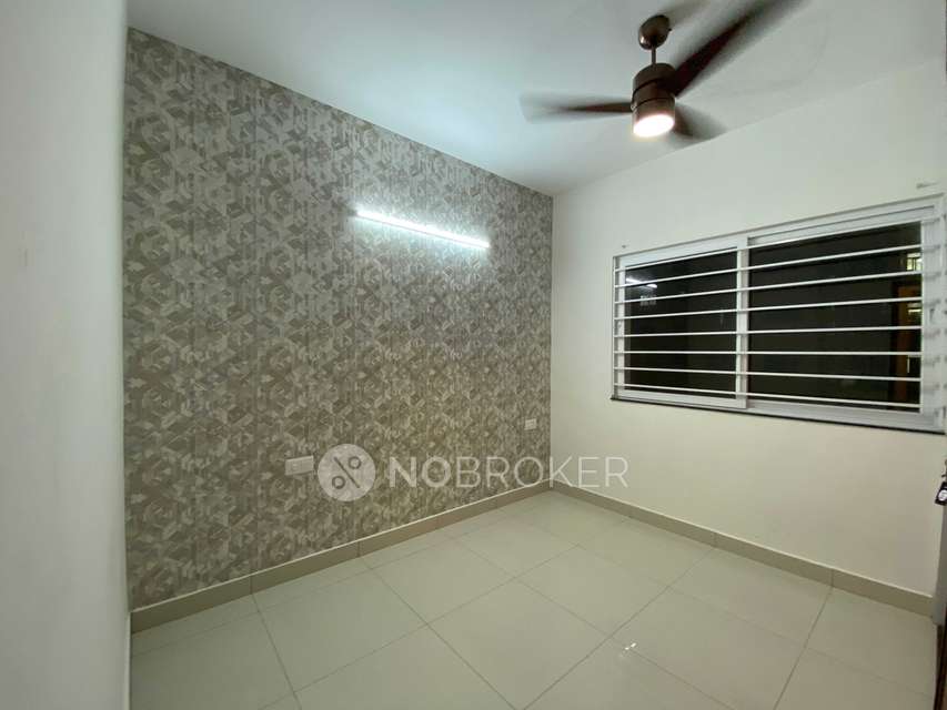 2 BHK Flat In Provident Park Square for Rent  In Judicial Layout
