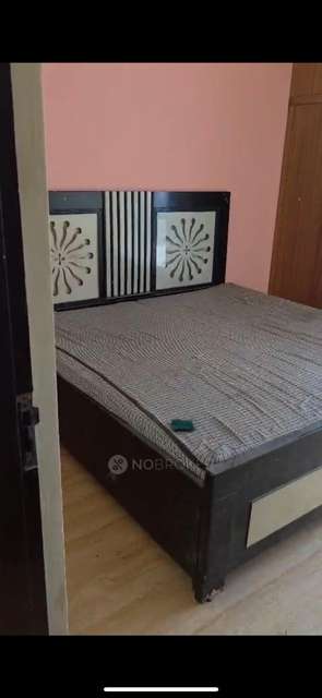 2 BHK Flat In Migsun Green Mansion for Rent  In Zeta I