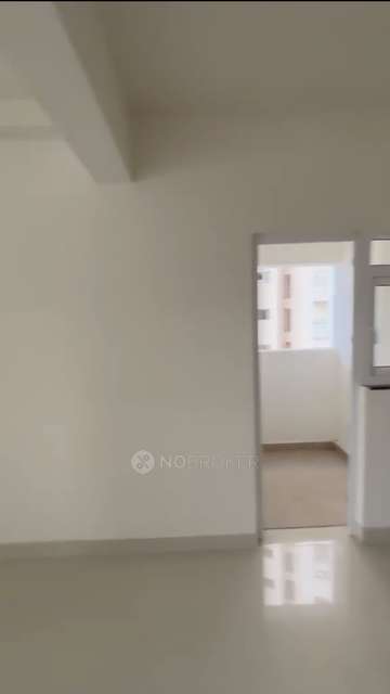 2 BHK Flat In Purva Silversands Emerald Bay for Rent In Mundhwa