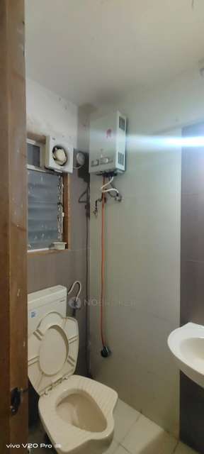 2 BHK Flat In Samrat Sovereign for Rent  In Hadapsar