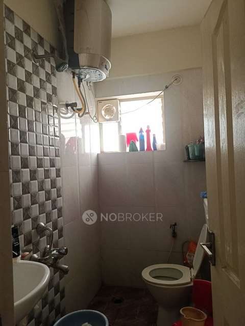 3 BHK Flat In Balaji Sunrise For Sale  In Byatarayanapura