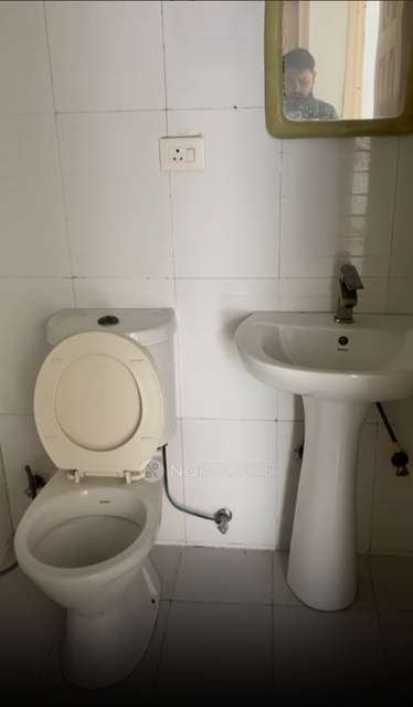 3 BHK Flat In Supertech Capetown For Sale  In Sector 74