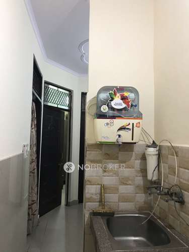 PG for Girls in Tilak Nagar