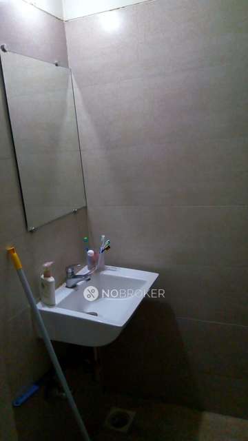 2 BHK Flat In Upper Crust Society For Sale  In Kalwa