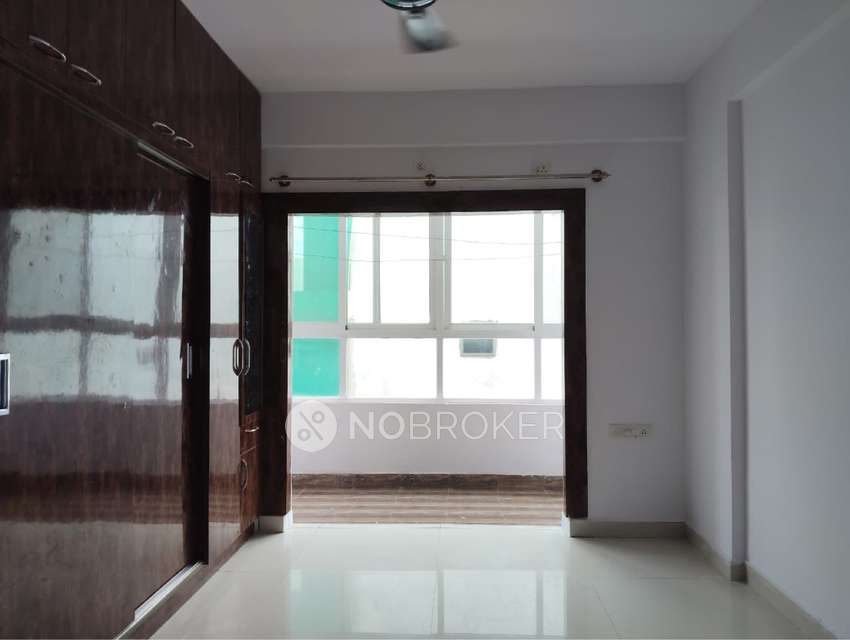 2 BHK Flat In Aryan Pebble Bay For Sale  In Geddalahalli
