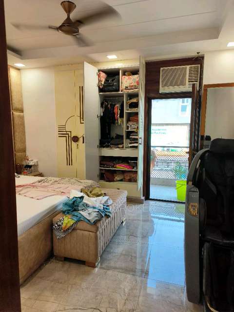 3 BHK Flat In Standalone Building  For Sale  In Roop Nagar