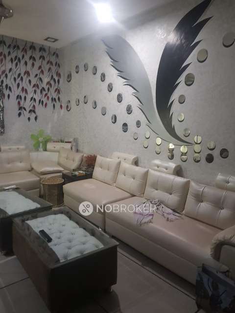 3 BHK Flat In Standalone Building  For Sale  In Roop Nagar