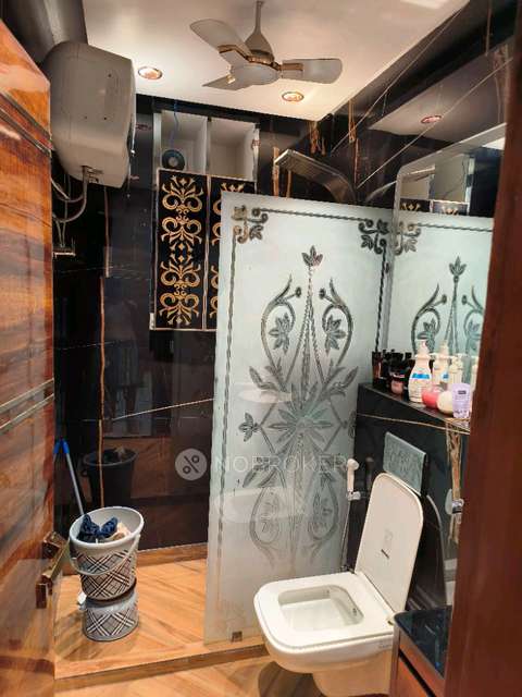 3 BHK Flat In Standalone Building  For Sale  In Roop Nagar