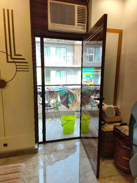 3 BHK Flat In Standalone Building  For Sale  In Roop Nagar