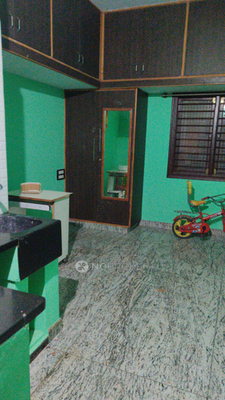 1 BHK Flat for Rent  In Sultanpete