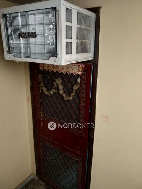 1 BHK Flat For Sale  In Mandawali