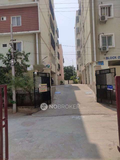 2 BHK Flat In Green Meadows For Sale  In Kukatpally