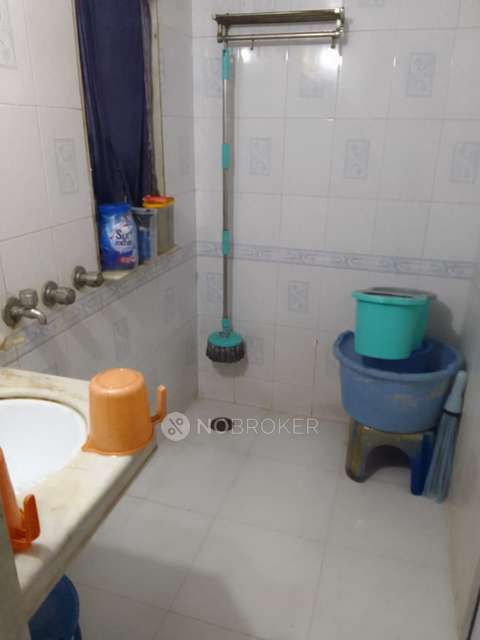 1 BHK Flat In Raj Satyam Chs For Sale  In Dahisar East