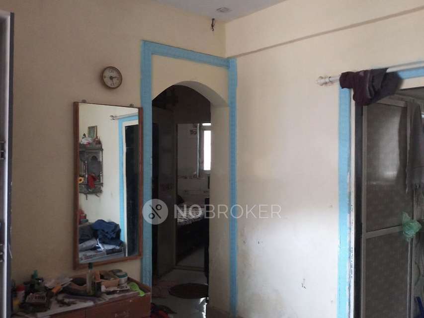 1 RK Flat In Shree Sadguru Prasad Bldg For Sale  In Dombivli West