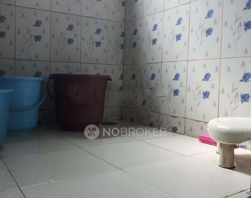 1 RK Flat In Shree Sadguru Prasad Bldg For Sale  In Dombivli West