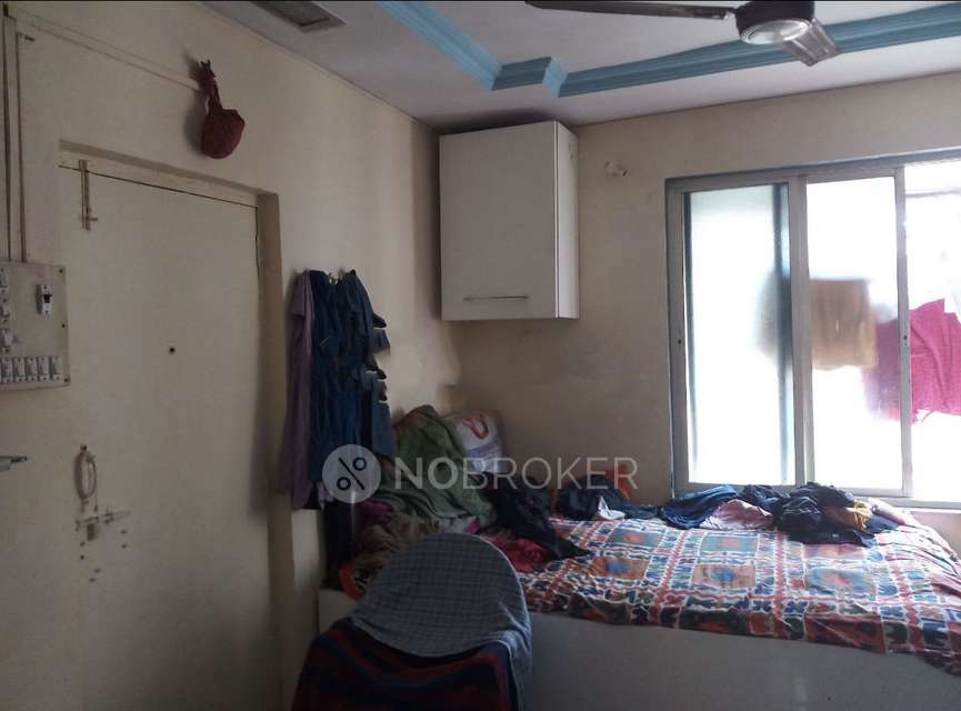 1 RK Flat In Shree Sadguru Prasad Bldg For Sale  In Dombivli West