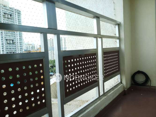 2 BHK Flat In Galaxy Royale For Sale  In Goregaon West