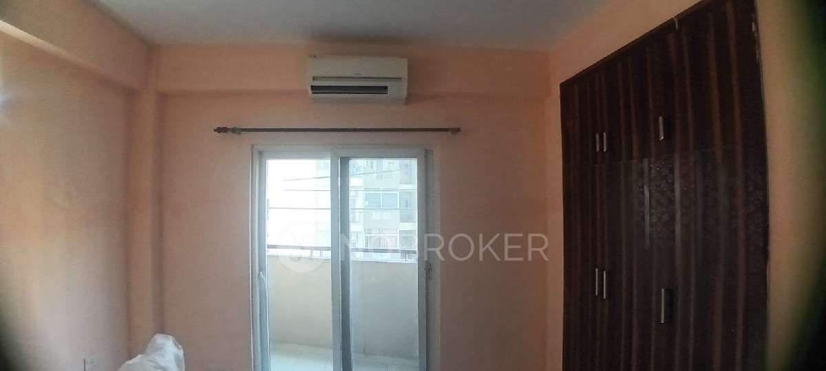 3 BHK Flat In Gulshan Vivante for Rent  In  Sector 137, Noida