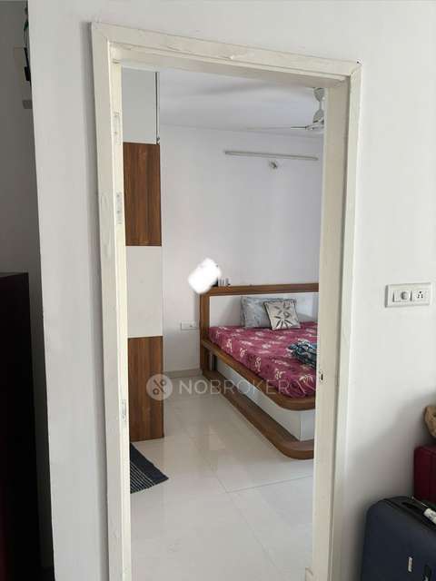Single Room for Female In 2 BHK  In Rohan Abhilasha In Wagholi