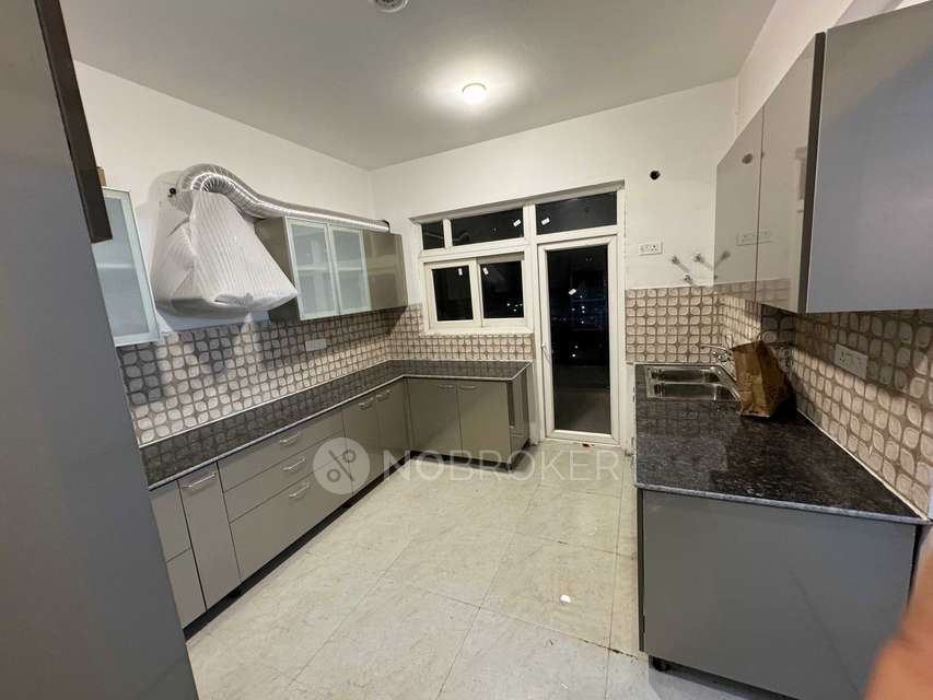 4 BHK Flat In Ats Le Grandiose for Rent  In Sector 150