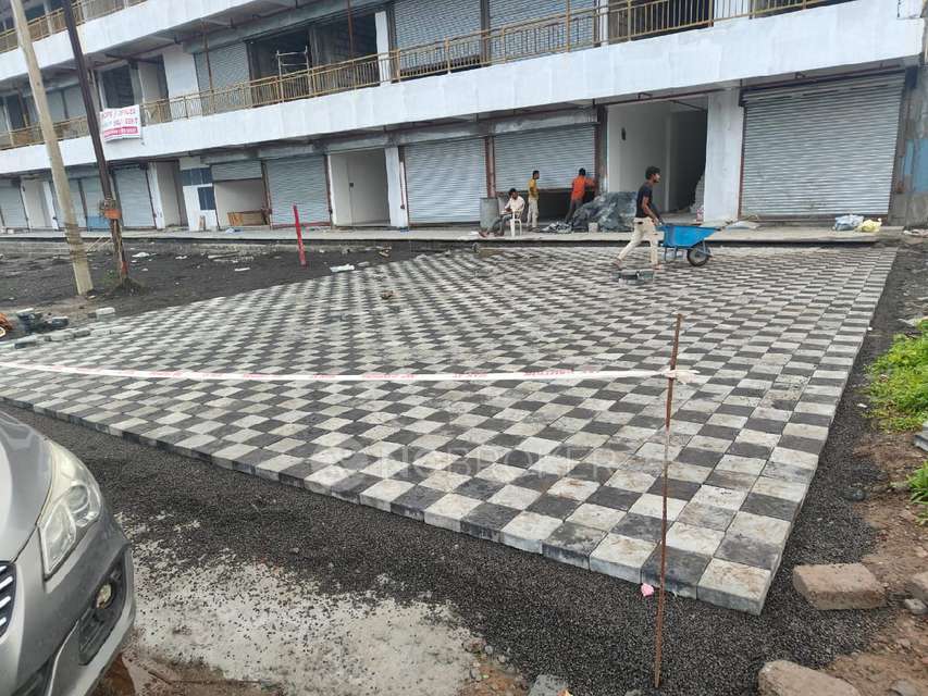 Shop in Kanishka Grand Plaza Max, Pune for Rent 