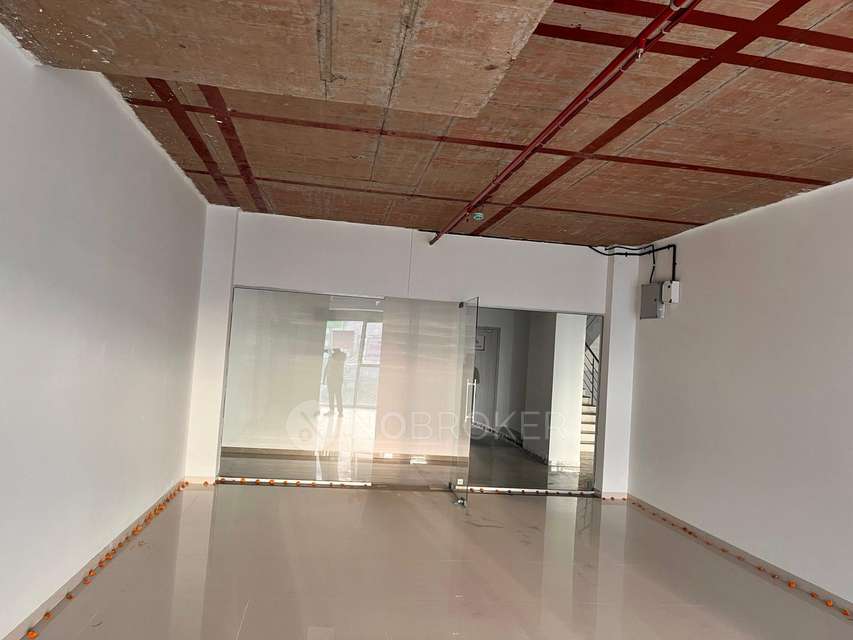 Shop in Wbiz, Pune for Rent 