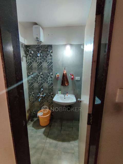 Single Room for Male In 2 BHK  In Vaastu Viva In Wakad