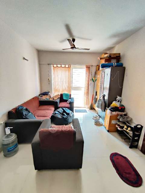 Single Room for Male In 2 BHK  In Vaastu Viva In Wakad