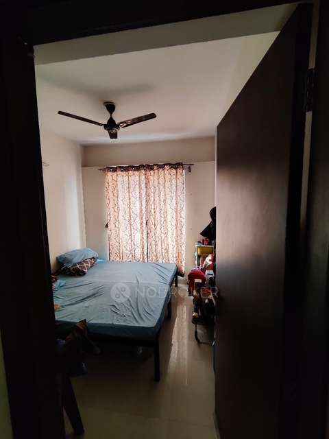 Single Room for Male In 2 BHK  In Vaastu Viva In Wakad