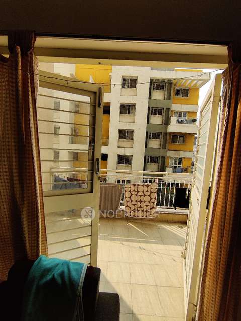 Single Room for Male In 2 BHK  In Vaastu Viva In Wakad